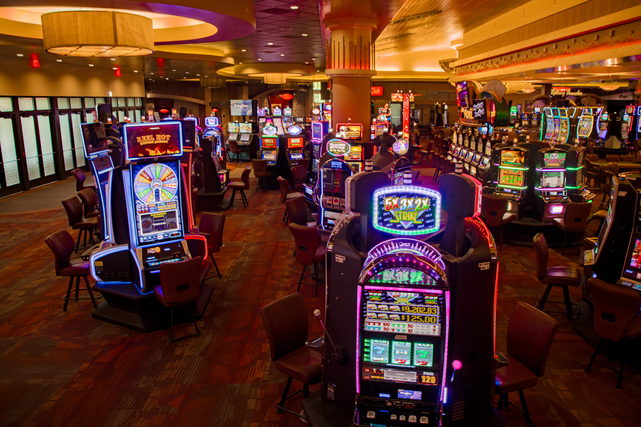 lucky slot online casino